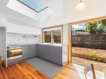 Unique Urban Retreat