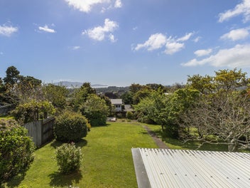 A Kapiti Classic on a Quarter Acre