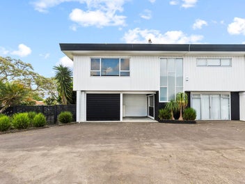 Affordable Spacious Beach Side St Heliers Location