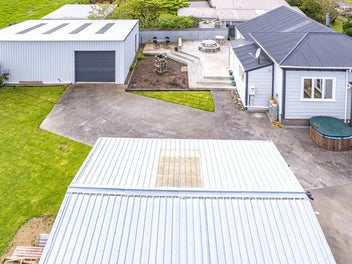 Quality home with outstanding garaging