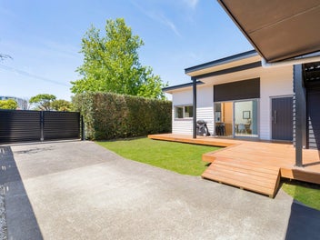 Freehold, Space & Convenience - A MUST SELL!