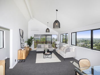 Cashmere home and income