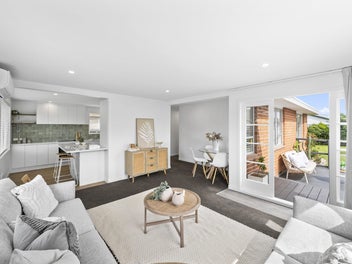 Charmer on Chelsea - Must Be Sold!