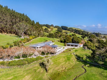 Rural Luxury with Income and Lifestyle Appeal