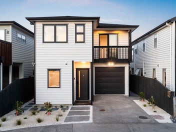 Vacant and Move In Ready - A Must Sell!