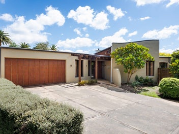 A Statement Residence & Neighbourhood