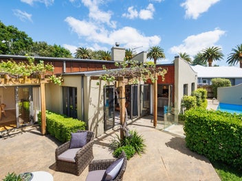 A Statement Residence & Neighbourhood