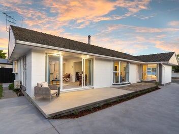 Renovated Excellence in the Heart of Ilam