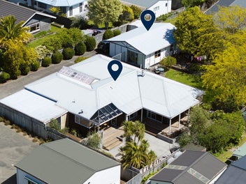 A location buyers wait for