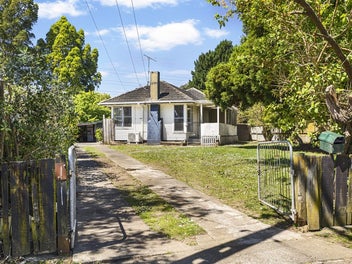 Investor's Gem - Big Land in Papatoetoe
