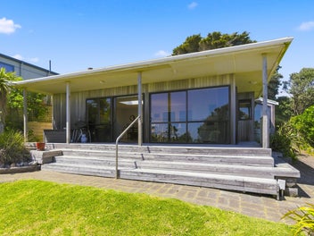 Seaside Charm with Breathtaking Views