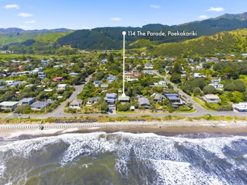 Seaside Charm with Breathtaking Views