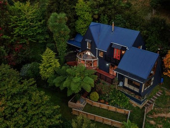 Picturesque Privacy on 4.29 Hectares