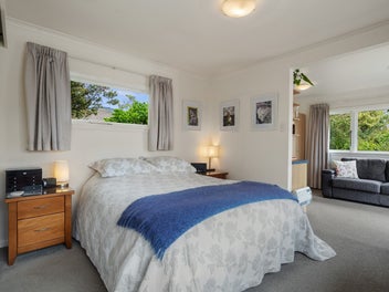 Central Richmond charm and convenience