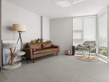 A Gem in Prime Location!