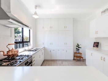 Timeless Character, Classic Kiwi Backyard