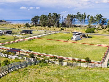Secure Your Slice of Mahia Magic - LOT 6