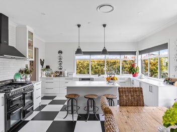 Captivating Home in Village Heart