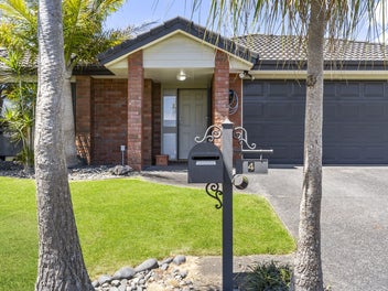 Solid, Single-Level Brick and Tile!