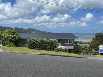 New Roof, New Start and Priced to Sell!