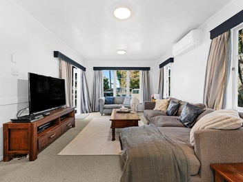 3 Incomes - 835sqm - MUST SELL!