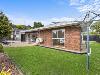 Renovated, Relaxed & Ready to Move In!