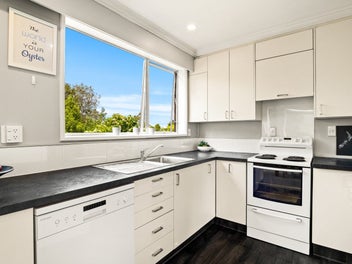 Fairfield Favourite – Sunny & Stylish