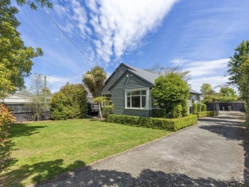 Modern Comfort + Classic Charm in St Albans