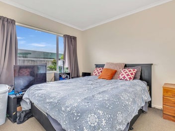 Tidy, Sunny and Ready When You Are!