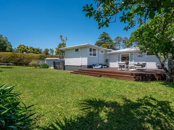 Big, Sunny & 830m² Section - Family Favourite!