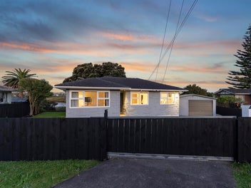 GOOD VIBES ONLY - FREEHOLD WATERVIEWS!