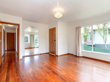 High Above Water’s Edge, a Beautiful Life Awaits