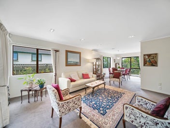 TERRIFIC LOW MAINTENANCE GZ HOME