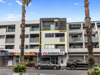 Vibes, The Mount Life & 2 Carparks