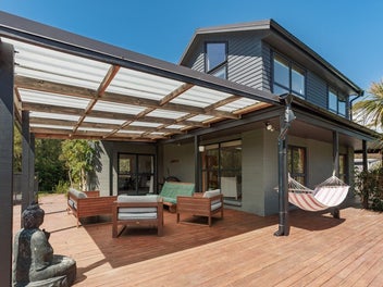 Lifestyle Property, Modern Living