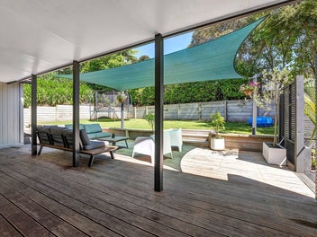 space, sun and simplicity