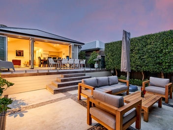 As good as it gets!! BEO $1,875,000