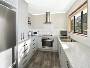 Modern Comfort in a Prime Location