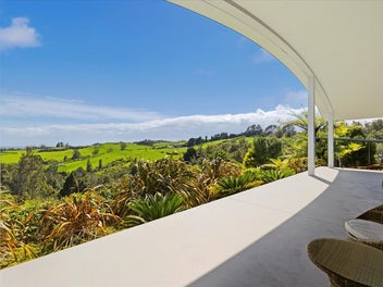 Lifestyle with Epic Views....