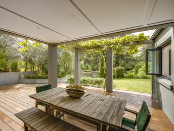 Substantial quality build in a tranquil position