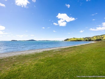 Rural Retreat by the Sea