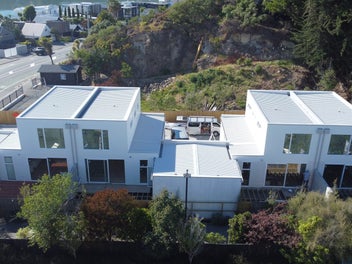 Easy Living At The Beach! Master Suite Downstairs!