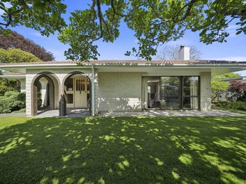 Charm, Space & Potential in a Tranquil Setting