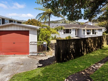 FLAT LAND AND SUN - PERFECT STARTER!