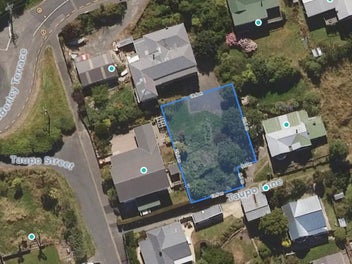 New to market - harbour views await