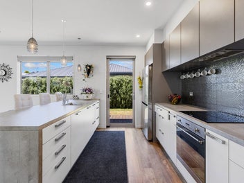 Post Quake Modern Living