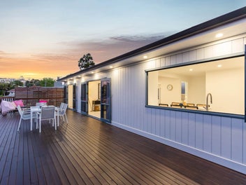 Panoramic Sea Views – Rangi Zone