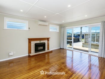 Vacant and Move-in Ready before Christmas