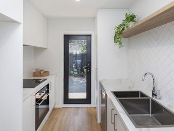 Newly renovated – CBHS/CGHS zone