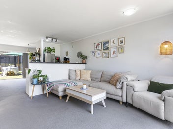 Sunny, Stylish & Super Convenient